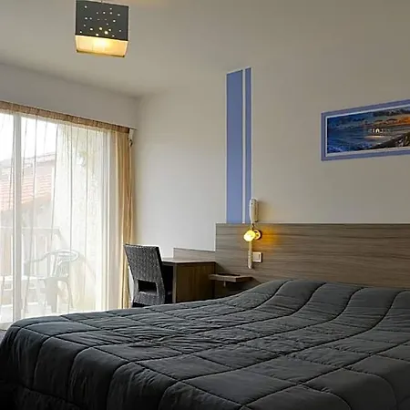 Le Relais 2*