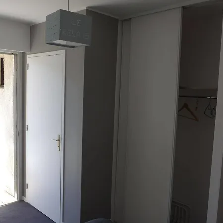 Le Relais 2*